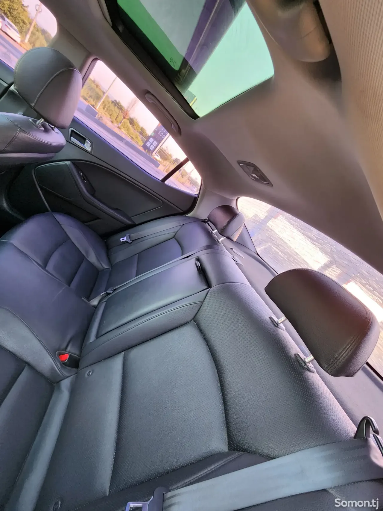 Kia K5 2014 · 2.0 AT