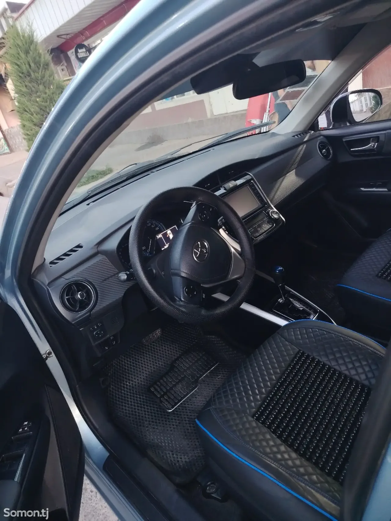 Toyota Fielder 2015 · 1.5 AT