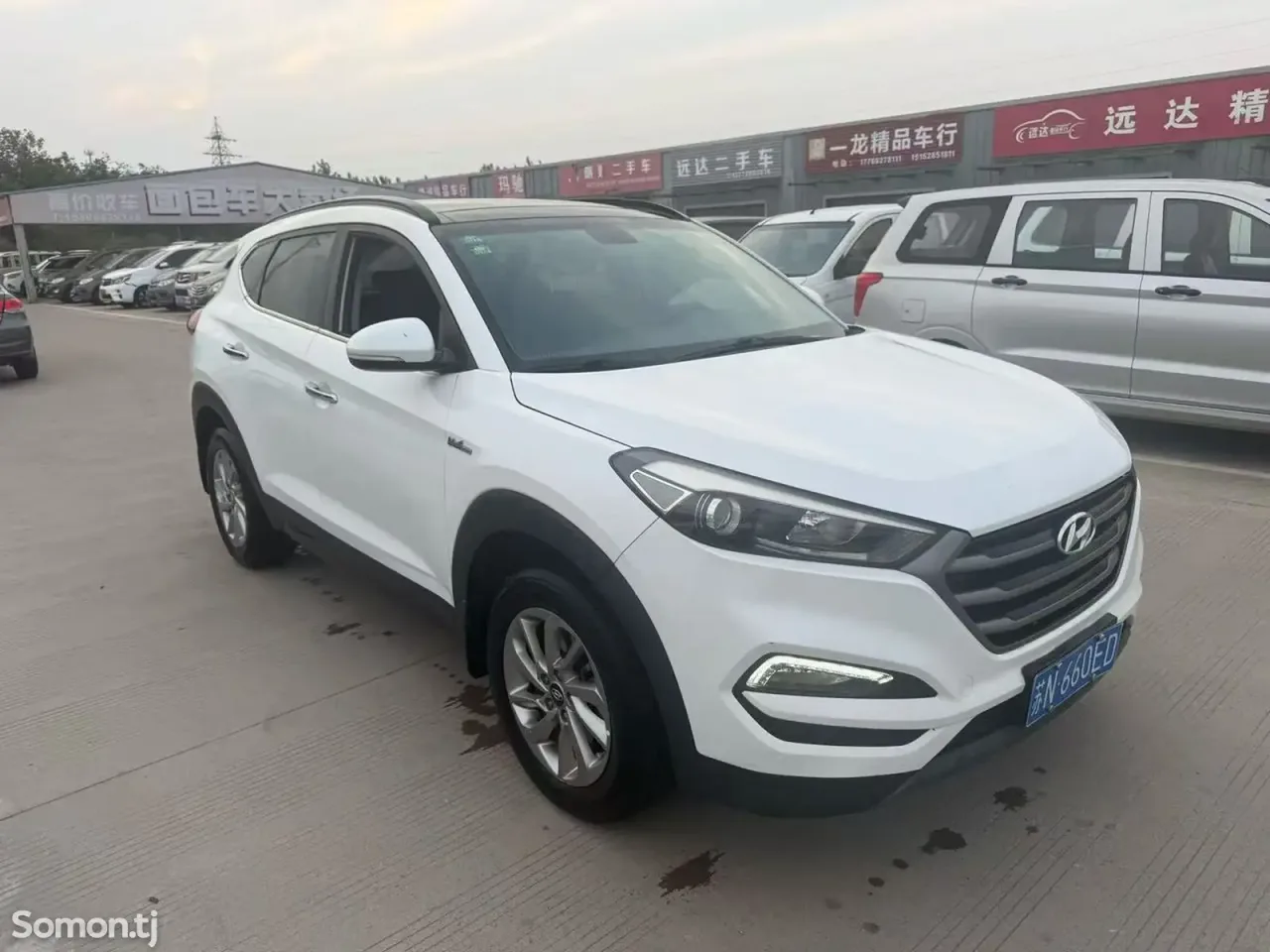 Hyundai Tucson 2016 · 1.6 AT