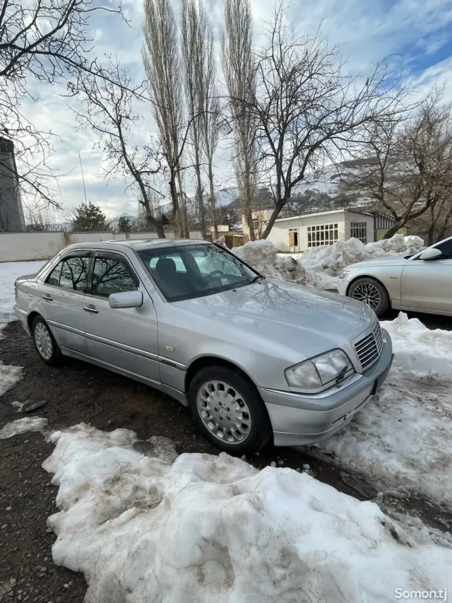Mercedes-Benz C class 1998 · 2.0 AT