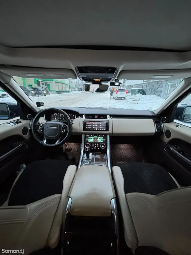 Land Rover Range Rover Sport 2018 · 3.0 AT