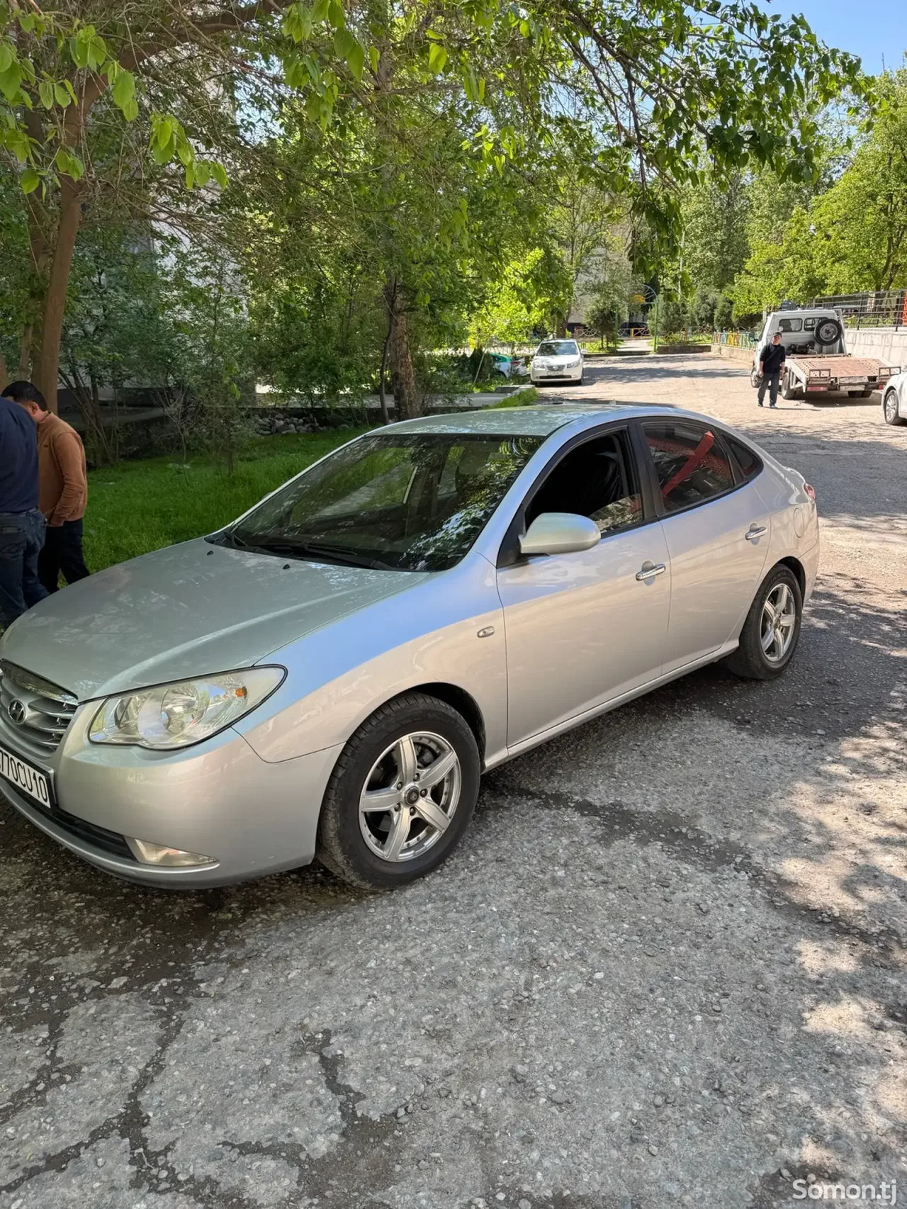 Hyundai Avante 2009 · 1.6 AT