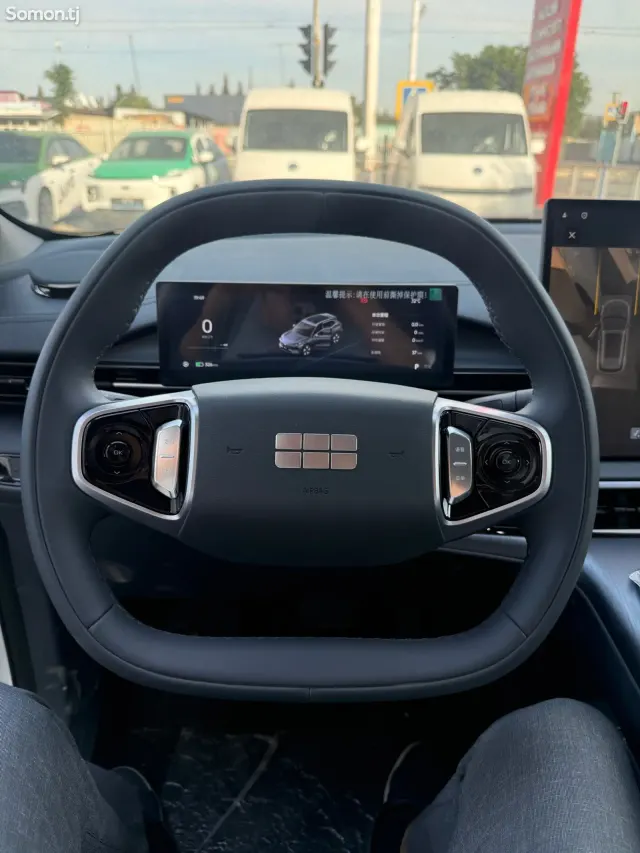 Geely Galaxy E5 2026 · AT