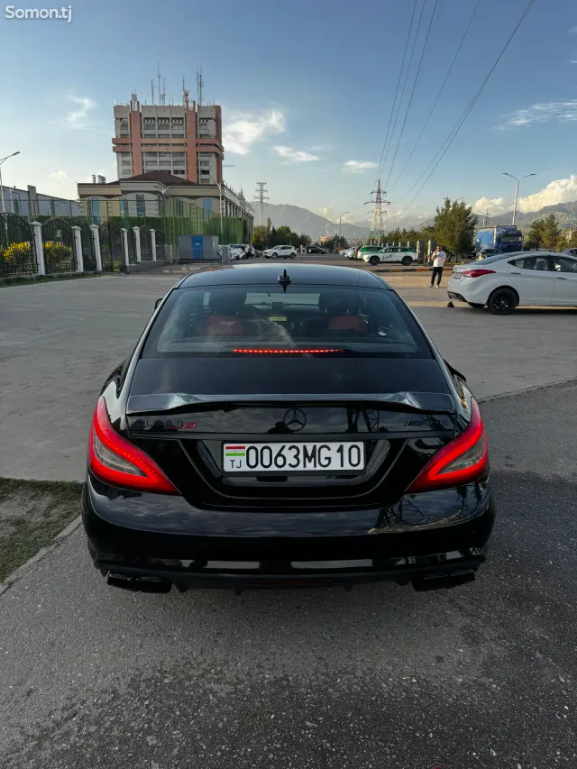 Mercedes-Benz CLS class 2013 · 6.3 CVT
