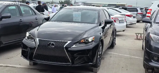 Lexus IS series 2016 · 2.0 AT