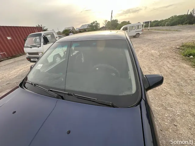 Opel Vectra B 1993 · 1.6 MT