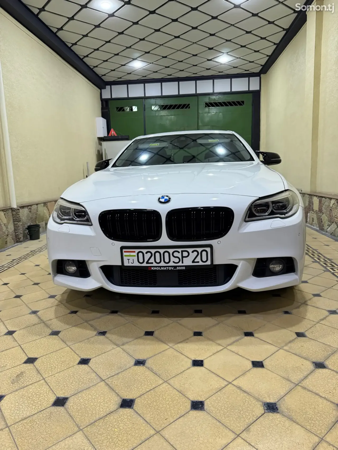 BMW 5 series 2016 · 2.0 CVT