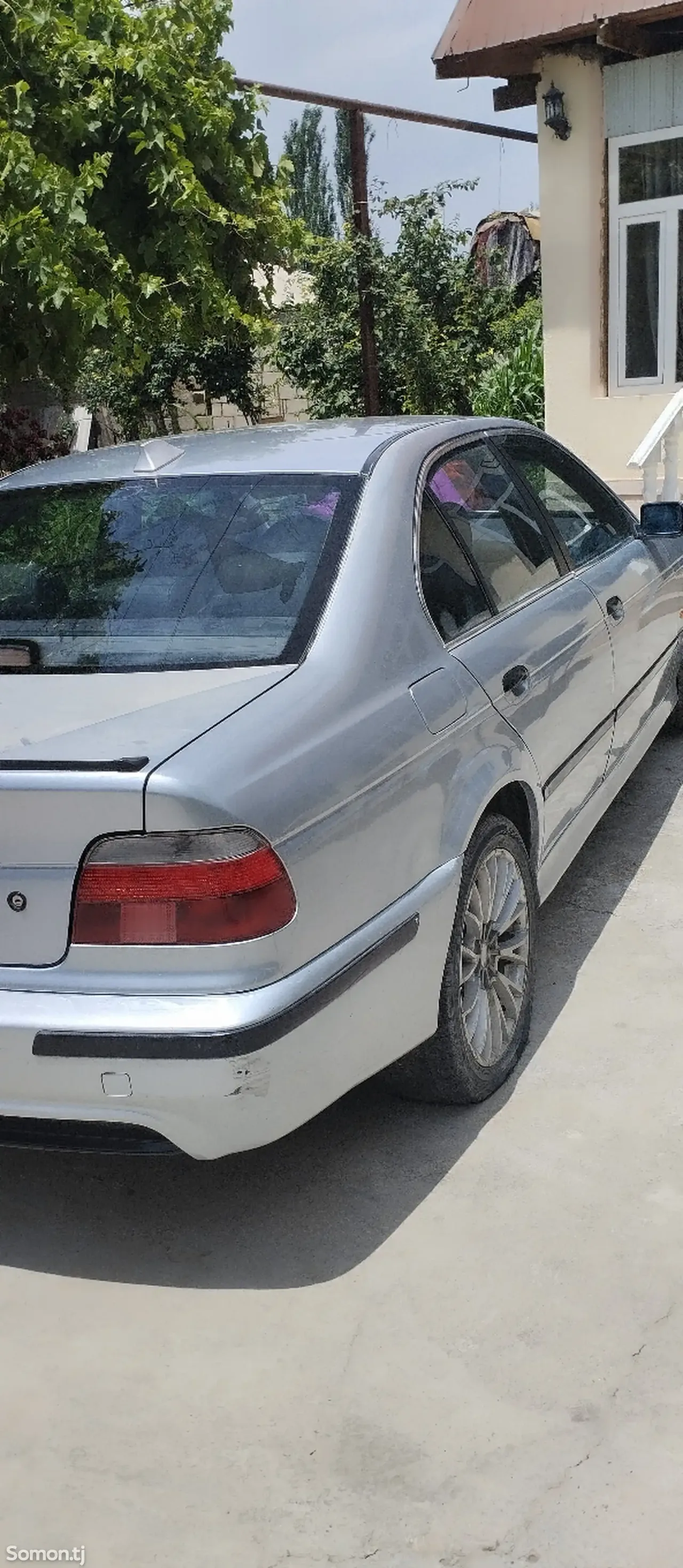 BMW 5 series 2001 · 2.0 AT
