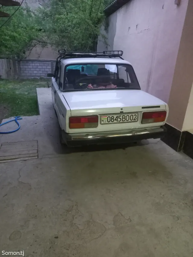 Lada (ВАЗ) 2107 2004 · 1.5 MT