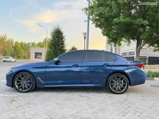 BMW 5 series 2022 · 3.0 AT