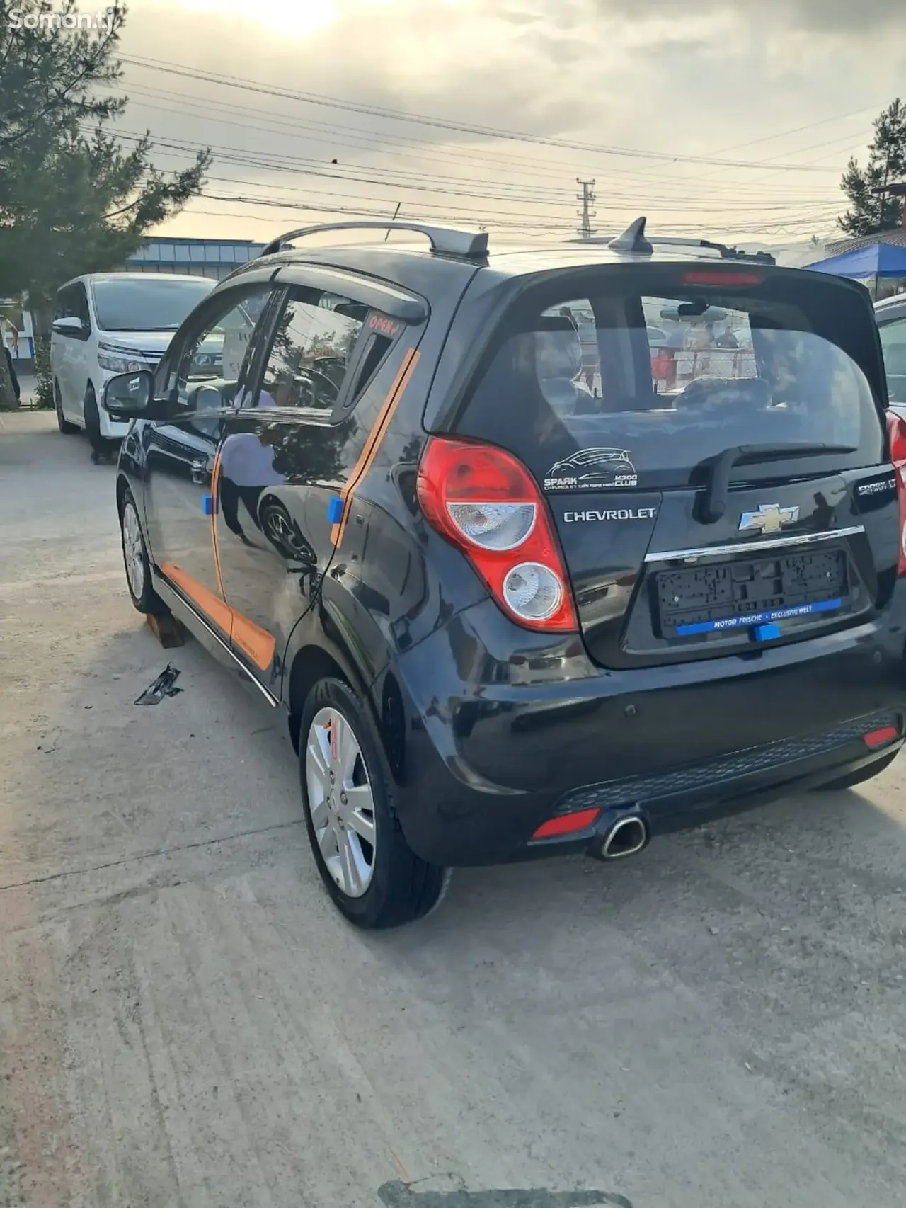 Chevrolet Spark 2015 · 1.1 AT