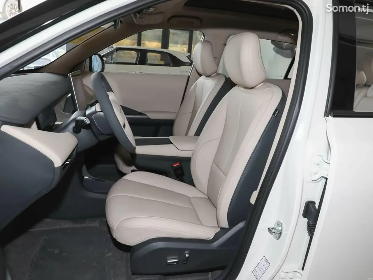 Dongfeng L7 2025 · AT