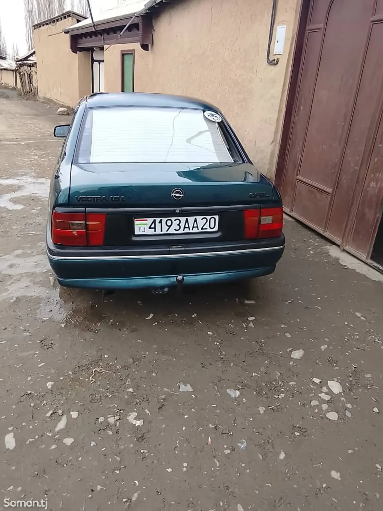 Opel Vectra A 1995 · 1.8 MT
