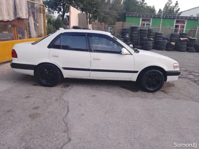 Toyota Corolla 1995 · 1.6 AT