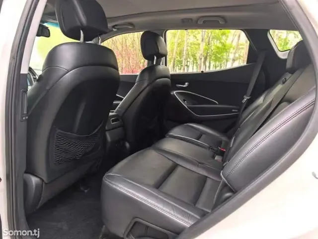 Hyundai Santa Fe 2015 · 2.0 AT