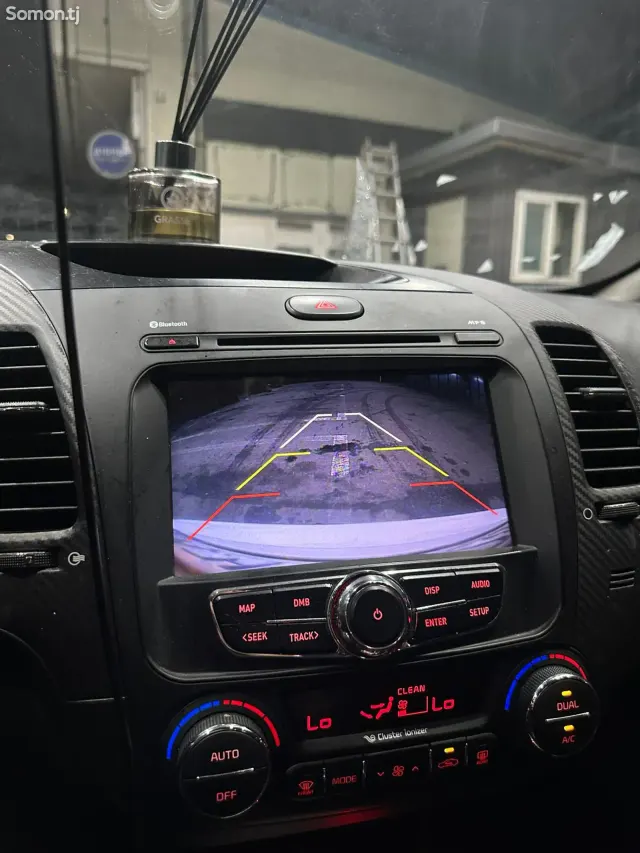 Kia K3 2014 · 1.6 AT
