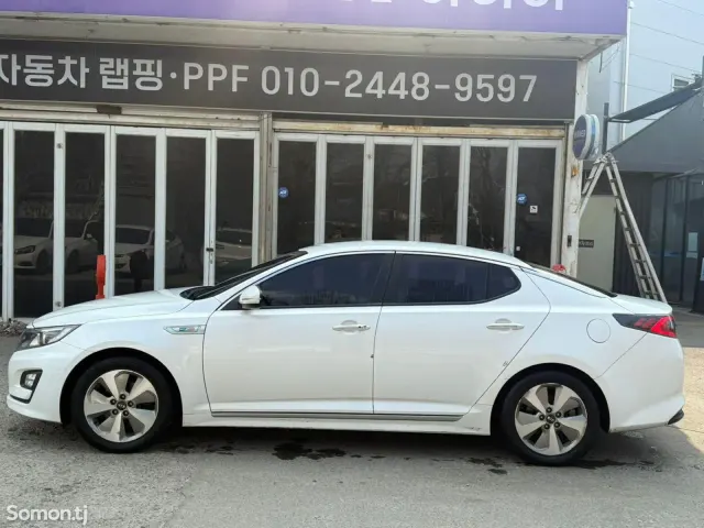 Kia K5 2014 · 2.0 AT