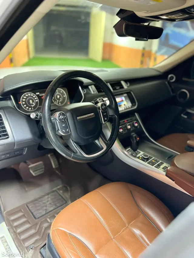 Land Rover Range Rover Sport 2017 · 3.0 AT
