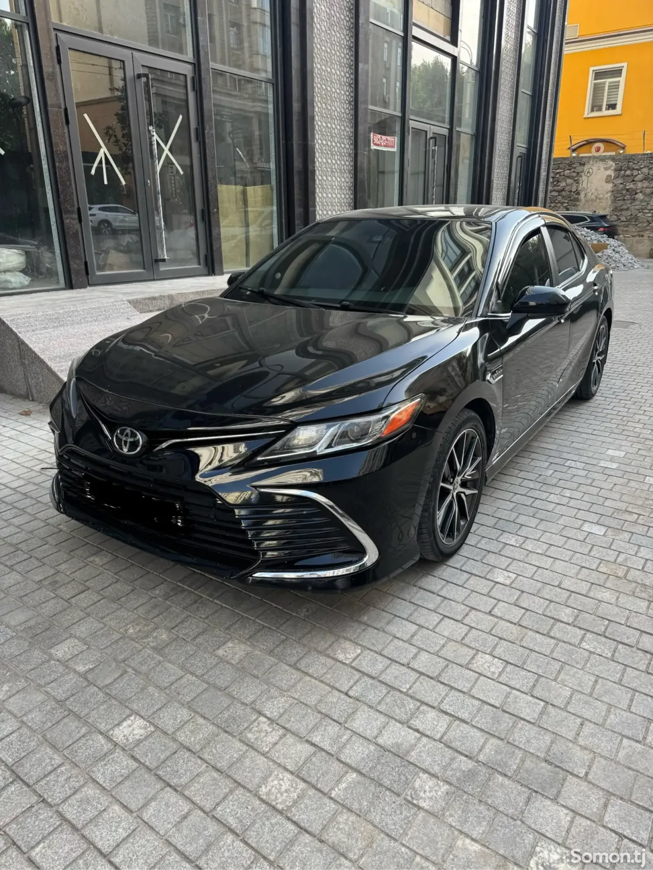 Toyota Camry 2021 · 2.5 AT