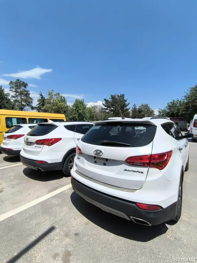 Hyundai Santa Fe 2014 · 2.4 AT