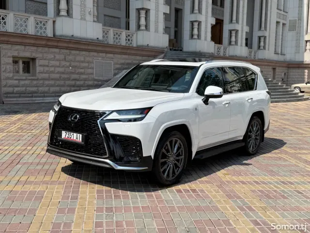 Lexus LX series 2024 · 5.0 AT