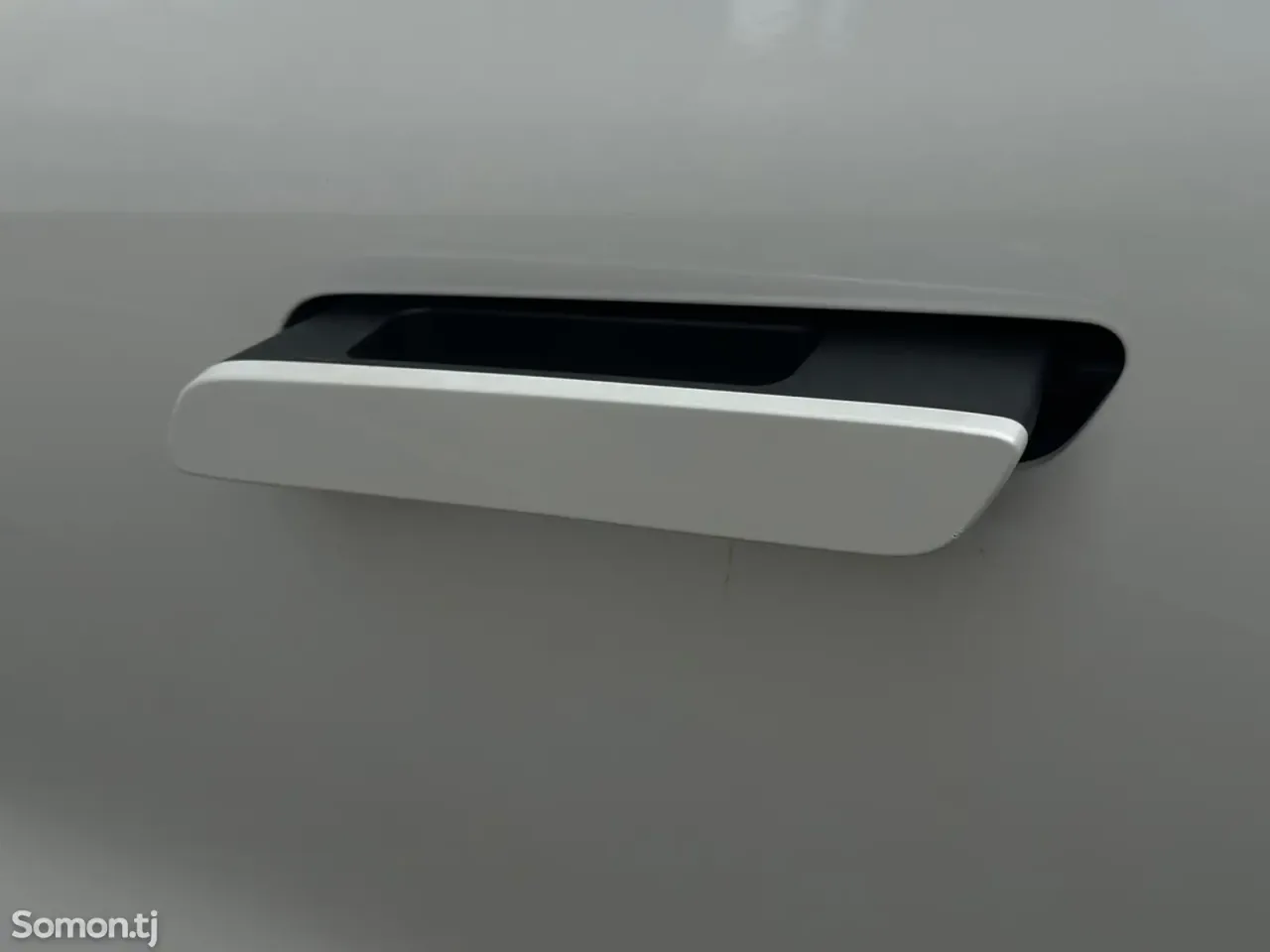 Rising Auto R7 2024 · AT