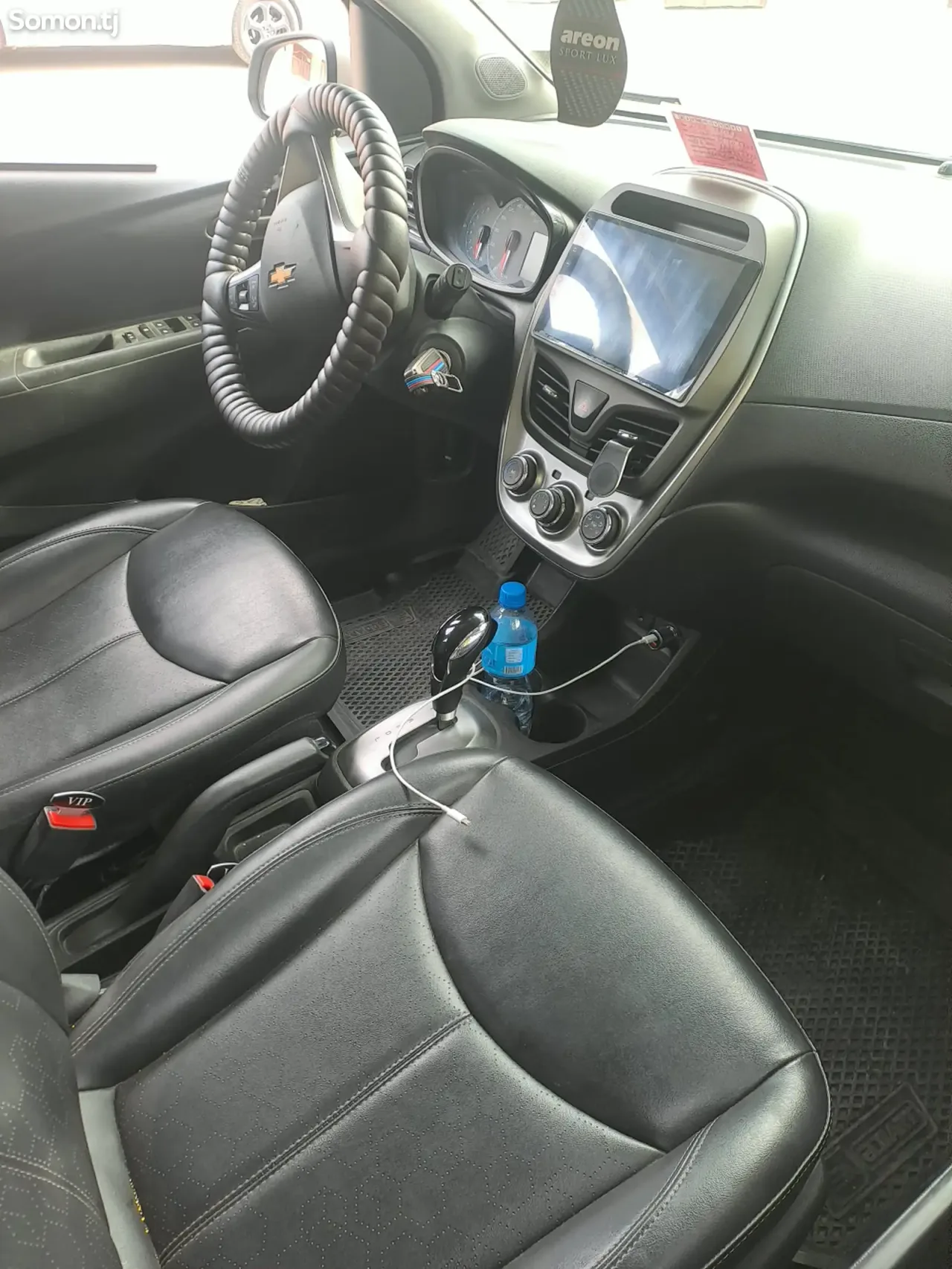 Chevrolet Spark 2017 · 1.1 AT
