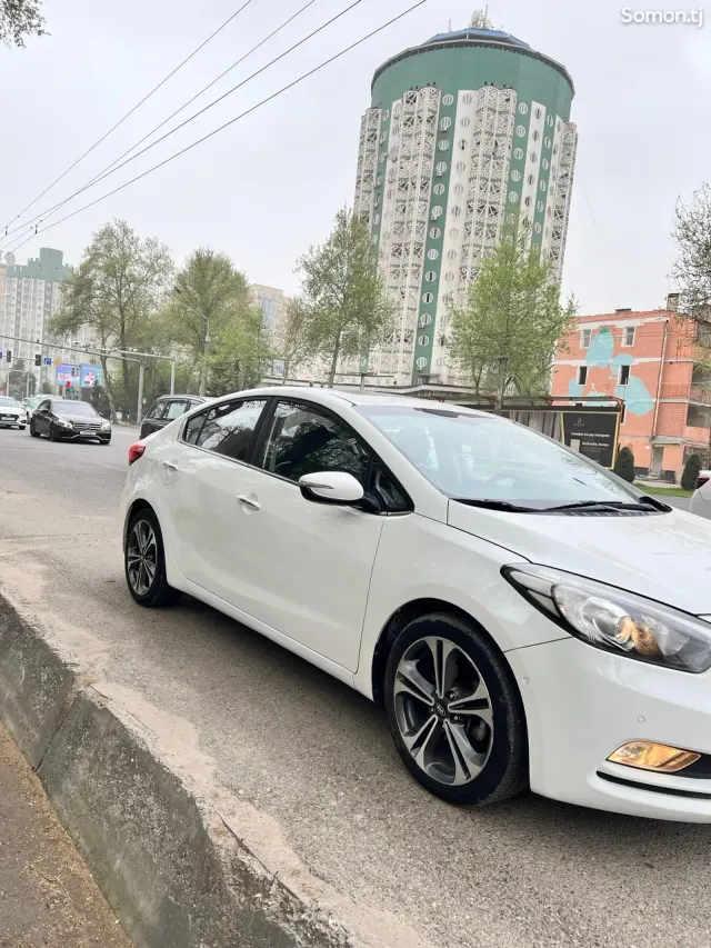 Kia K3 2014 · 1.6 AT