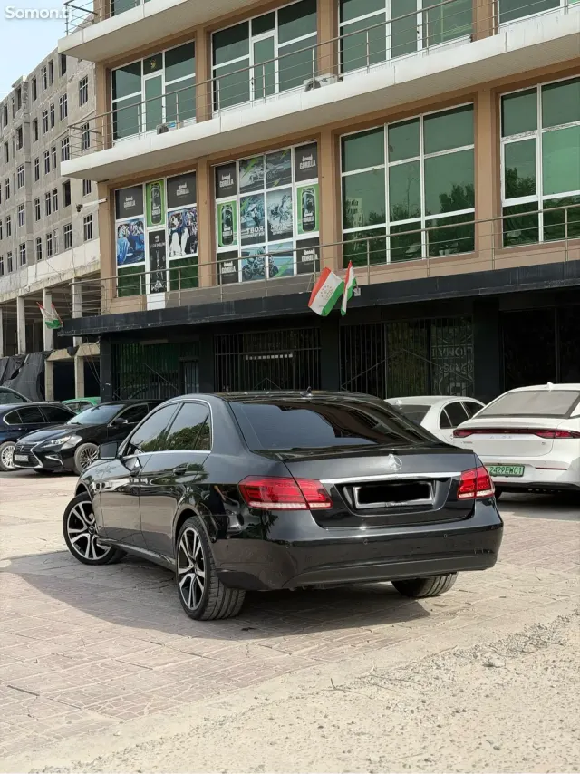 Mercedes-Benz E class 2014 · 2.0 AT