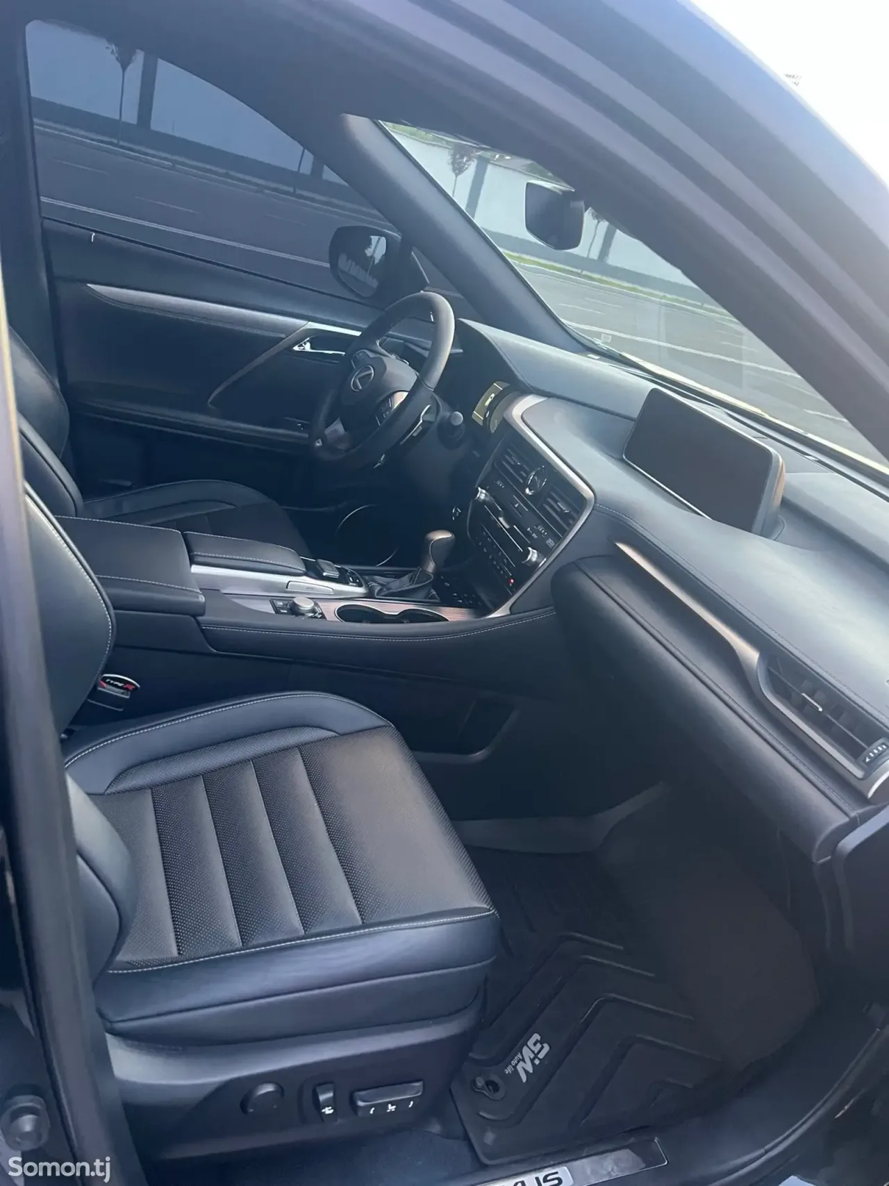 Lexus RX series 2019 · 4.5 AT