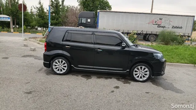 Toyota Rumion 2008 · 1.8 CVT