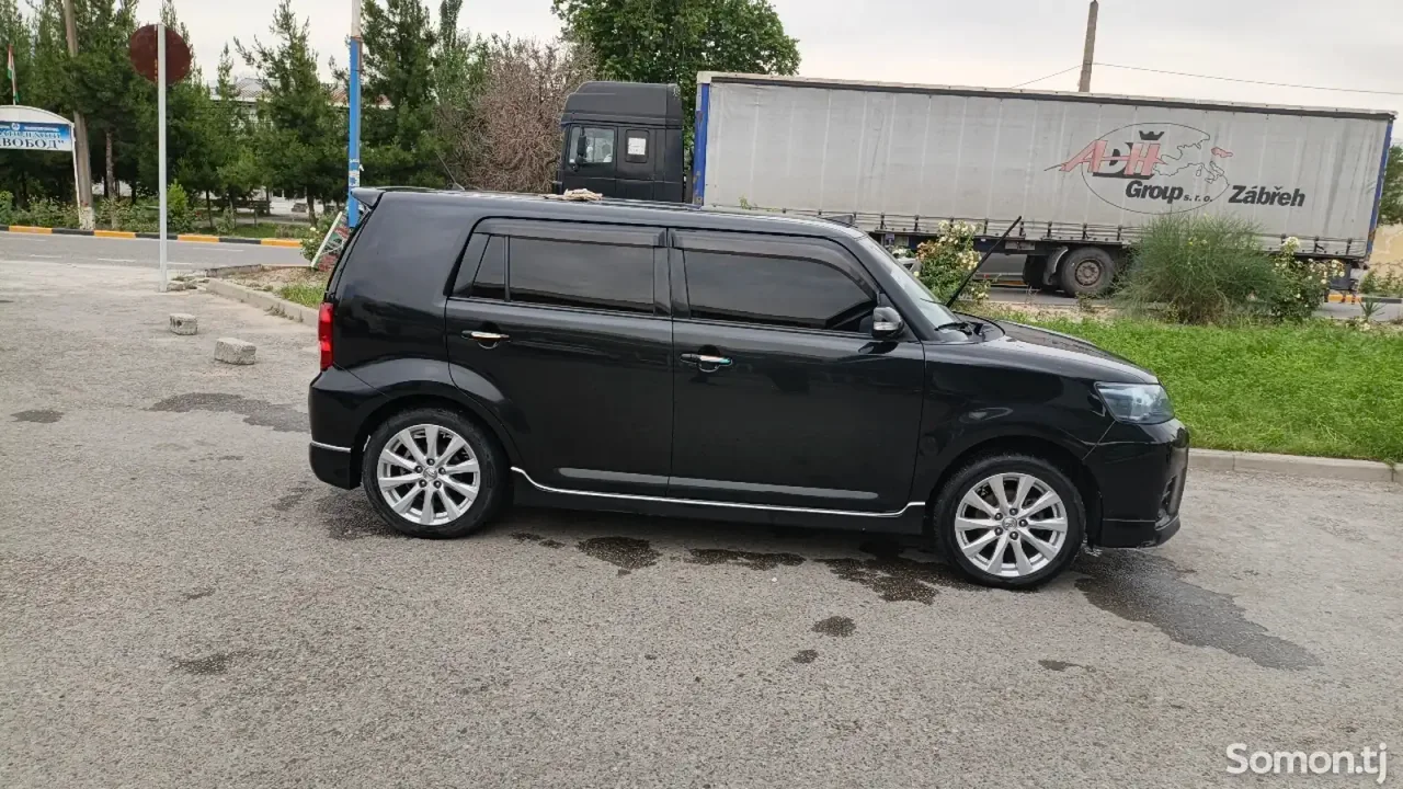 Toyota Rumion 2008 · 1.8 CVT
