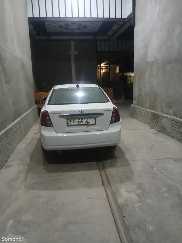 Daewoo Lacetti 2007 · 1.6 AT