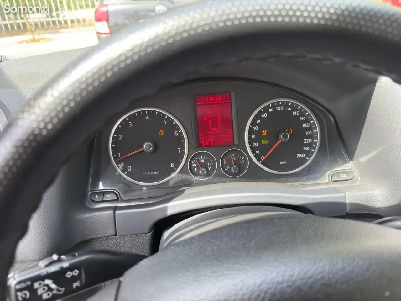 Volkswagen Tiguan 2009 · 2.0 AT