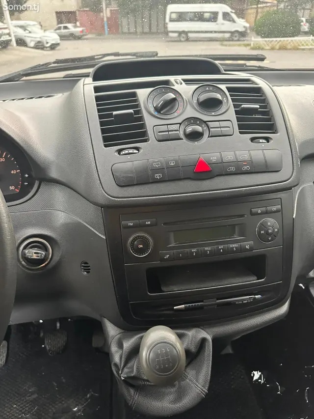 Mercedes-Benz Viano 2014 · 2.2 MT