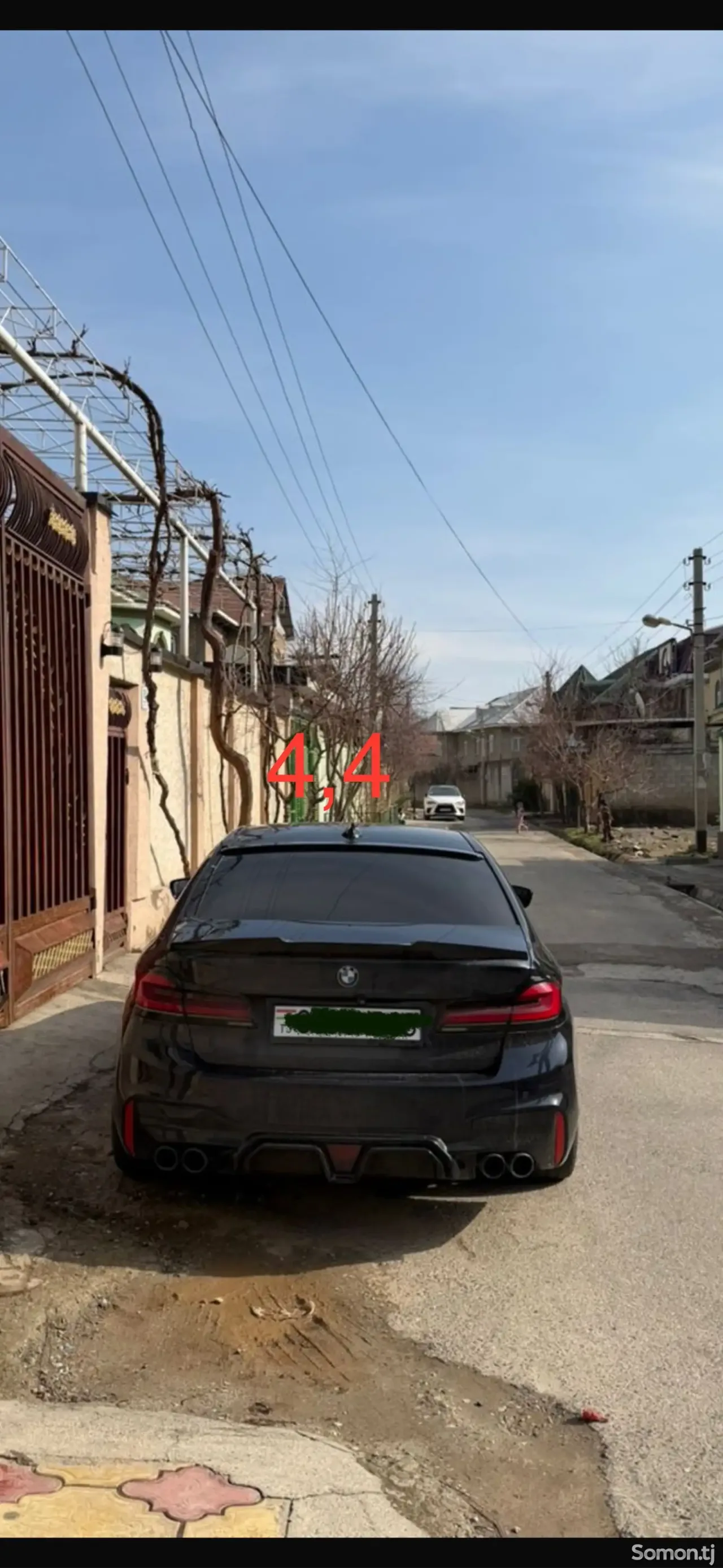 BMW M5 2018 · 4.4 AT