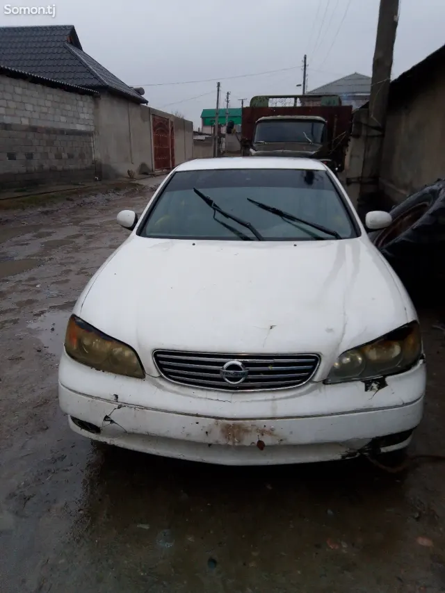 Nissan Maxima 2002 · 3.0 AT