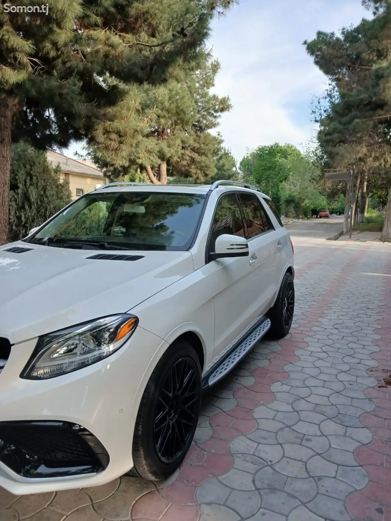 Mercedes-Benz GLE class 2018 · 3.5 AT