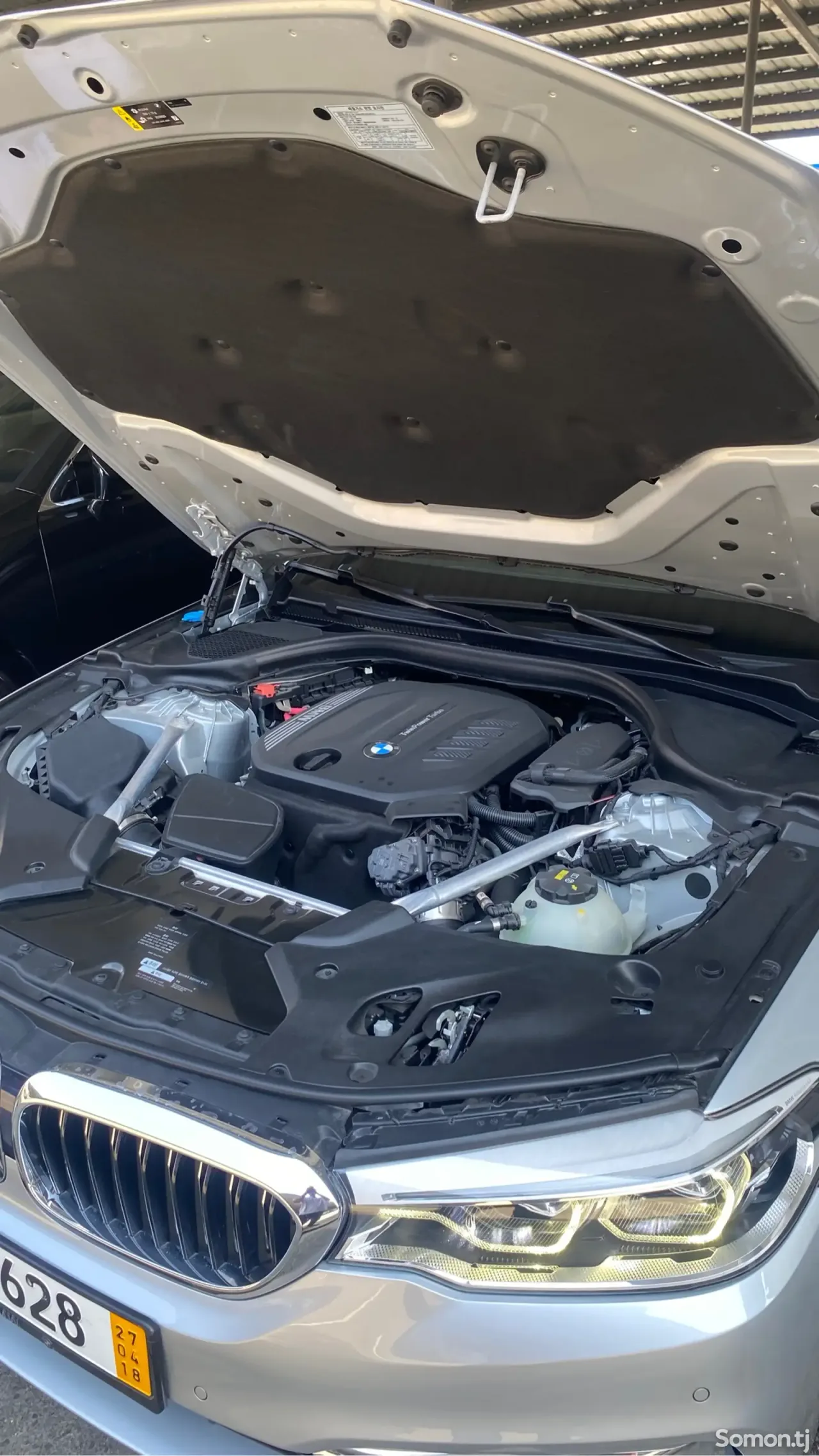 BMW 5 series 2019 · 2.0 AT