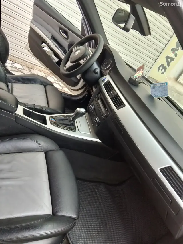 BMW M3 2008 · 2.0 AT