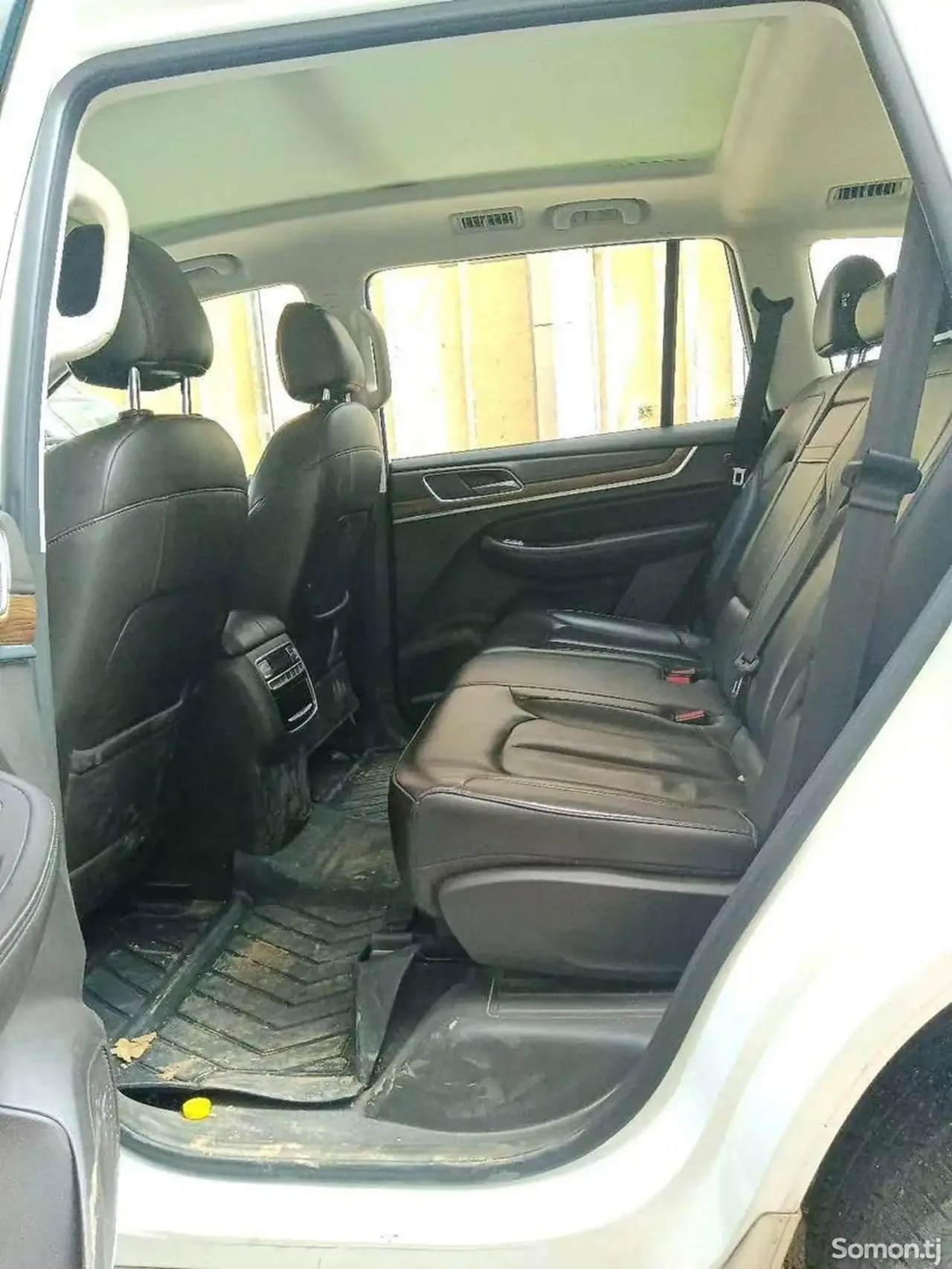 Roewe RX8 2018 · 2.0 AT