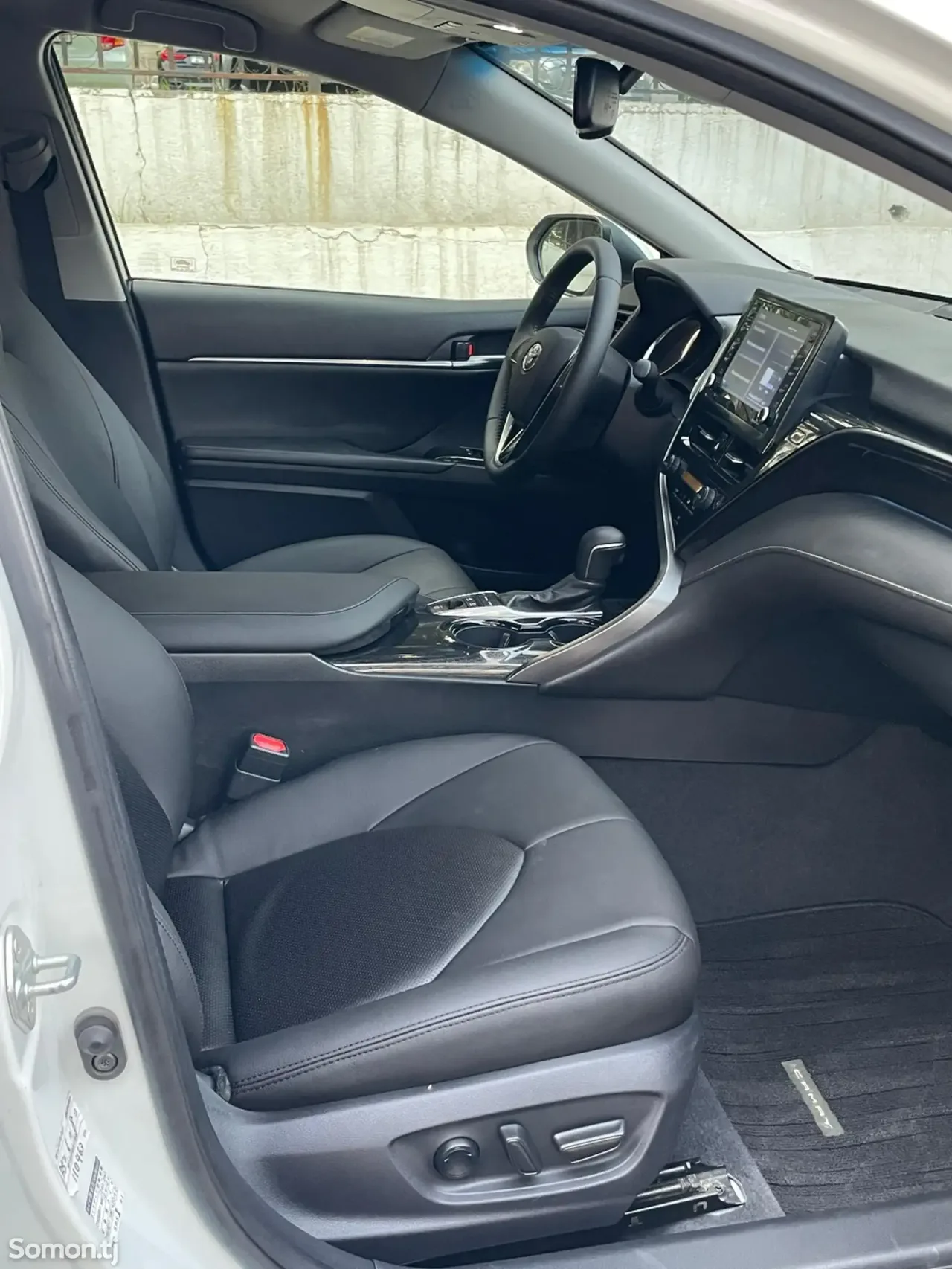 Toyota Camry 2018 · 2.5 AT