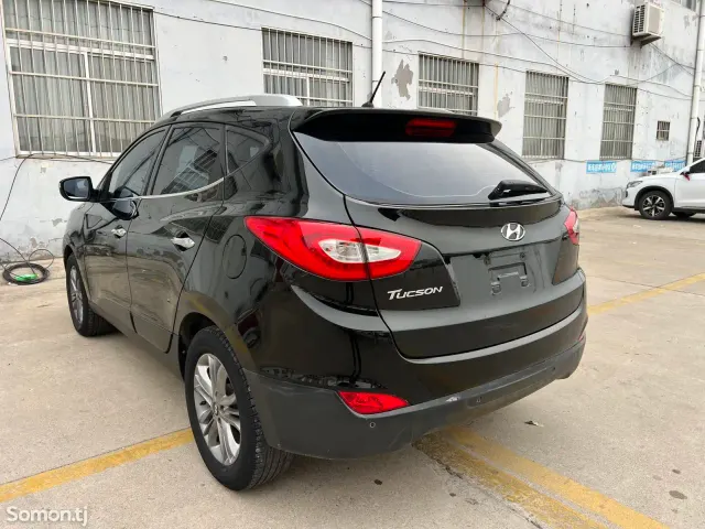 Hyundai Tucson 2014 · 2.0 AT