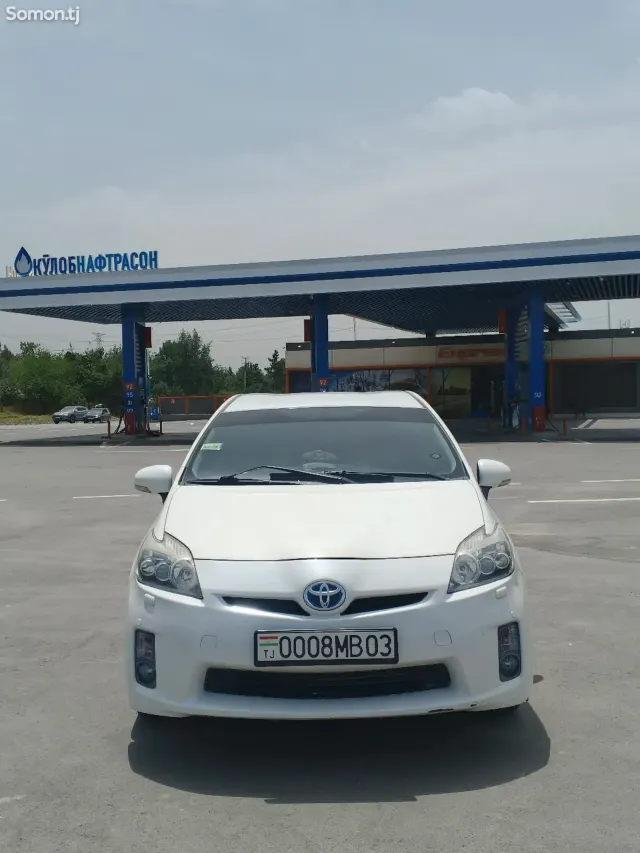 Toyota Prius 2010 · 1.8 AMT