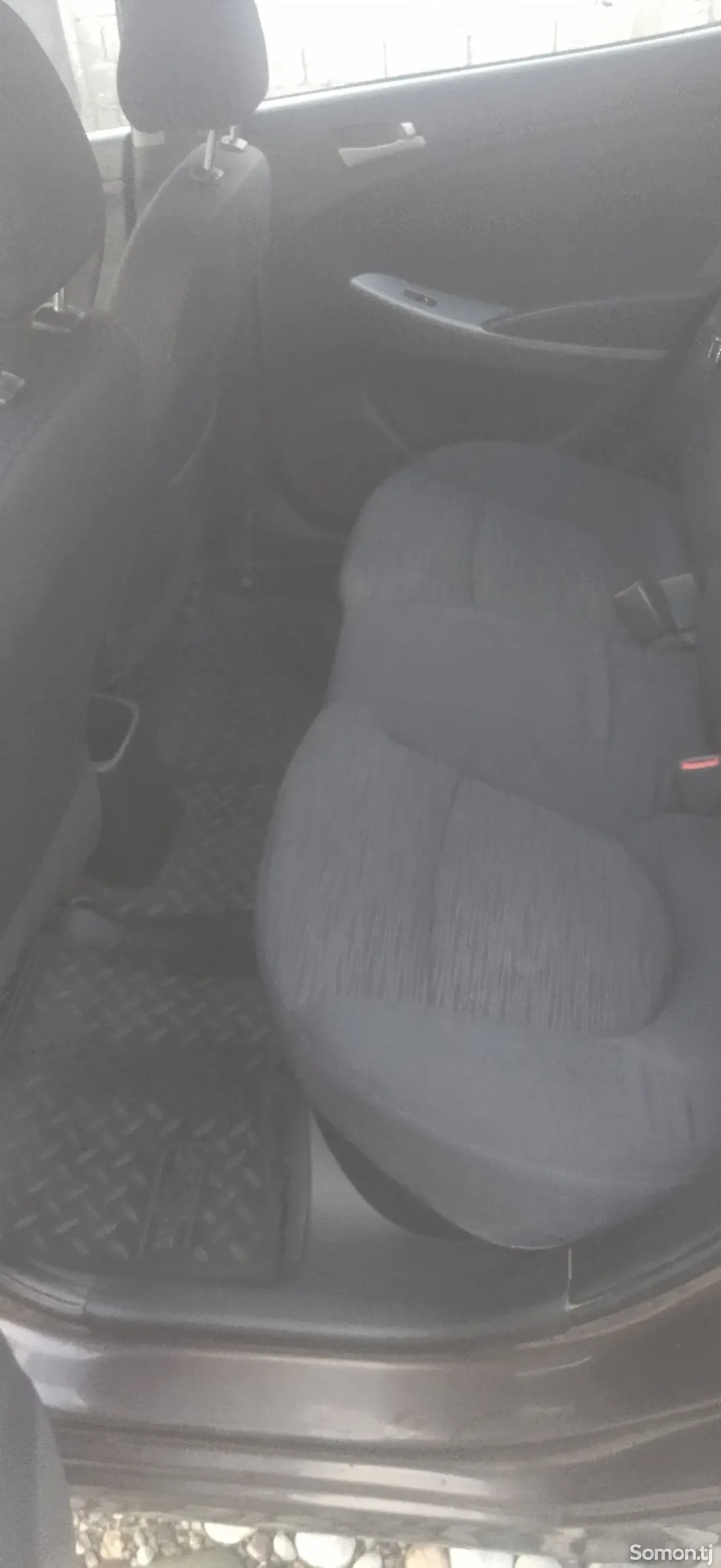 Hyundai Solaris 2015 · 1.6 AT