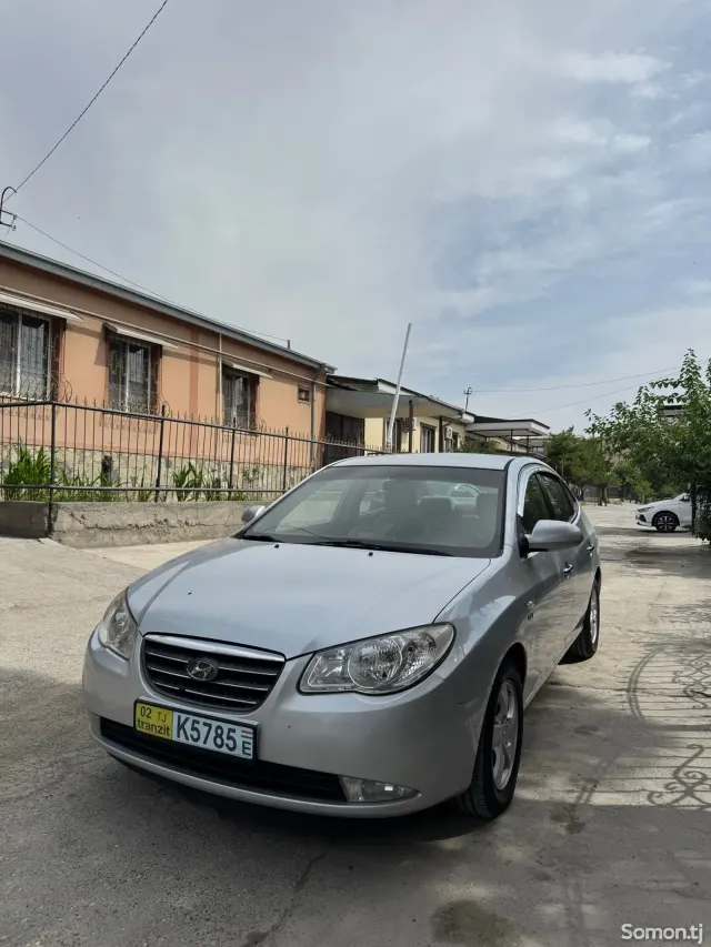 Hyundai Avante 2008 · 1.6 AT