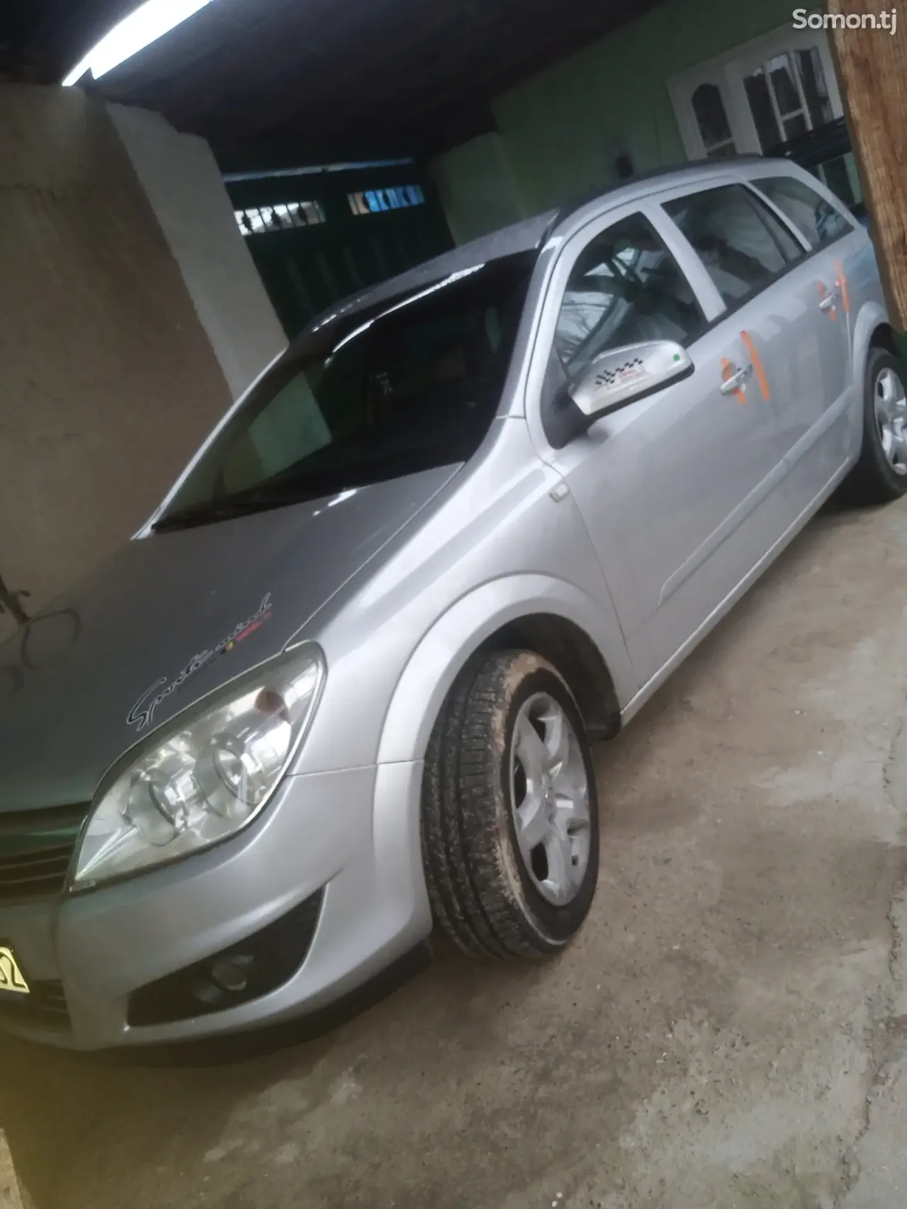 Opel Astra H 2008 · 1.8 MT