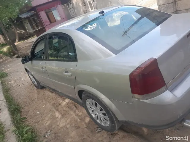 Opel Vectra C 2003 · AT