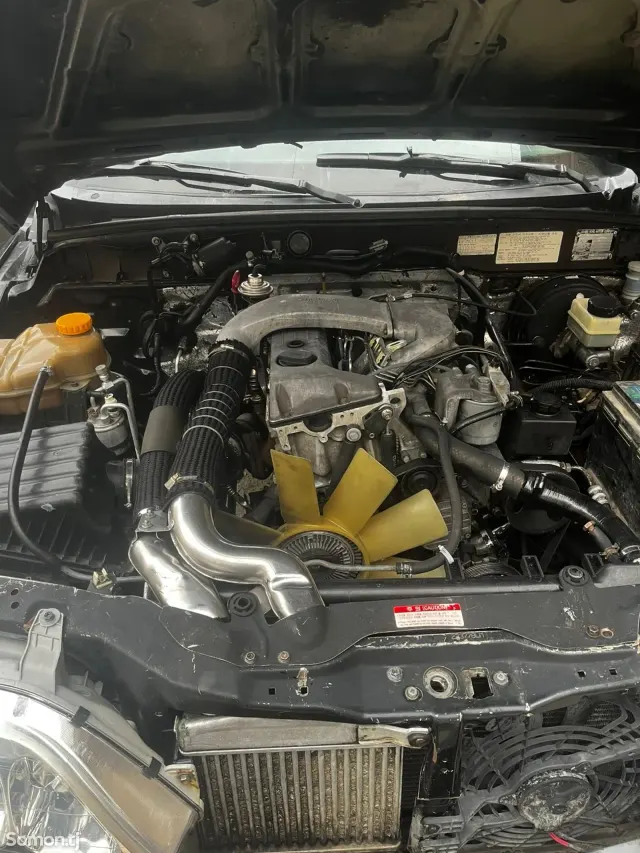 Ssang Yong Musso 2002 · 2.2 MT