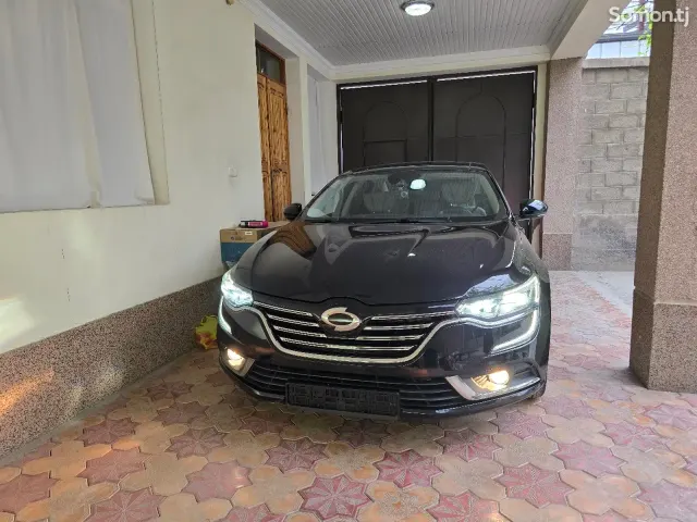 Renault Samsung SM6 2016 · AT